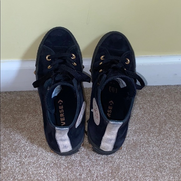 Women’s converse - Picture 4 of 4